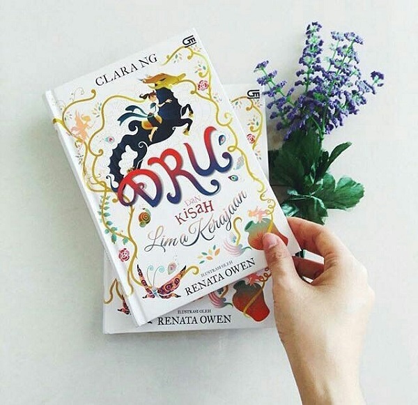 Buku cerita anak dru